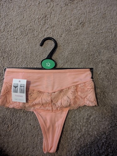 Stores peach lace trim - stores,