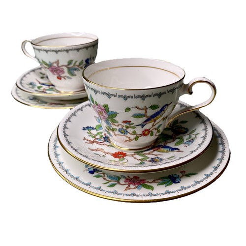 Aynsley pembroke teacup - pembroke, trio
