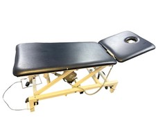 Hanwin Type LAK4D-G00-230-G Two-section Examination Couch with Controller