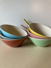 Vintage Villeroy & Boch Pastel Colour Soup Coupe with Handles x 6