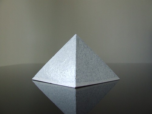 Orgonite orgone pyramid - pyramid, tensor