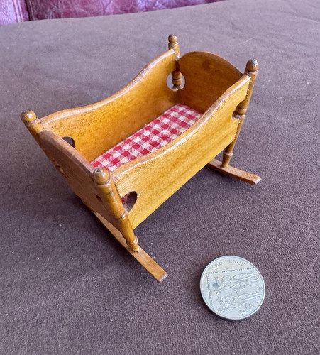 Dollhouse wooden pine - dollhouse,