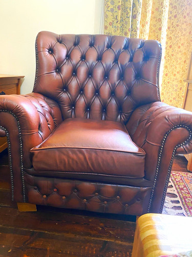 Chesterfield monks 1987 - , brown
