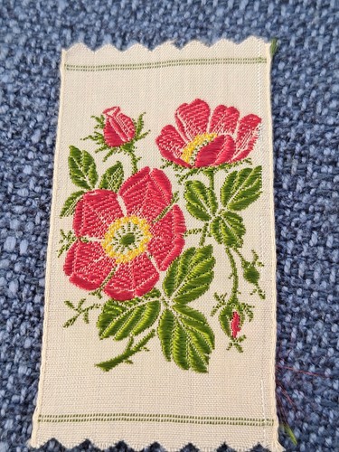 Kensitas wix flowers cigarette - kensitas,