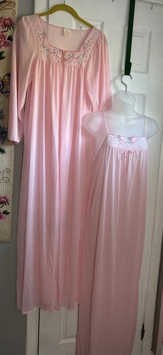 Vtg miss dira peignoir set - peignoir,