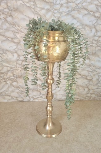 Vintage hammered brass - hammered,
