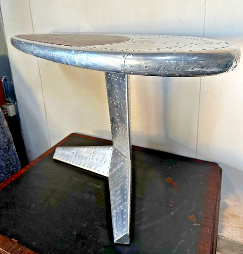 Retro hotel console table - retro,