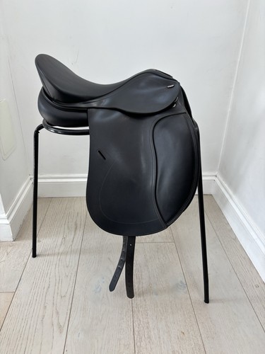 Shires tekna dressage m - shires,