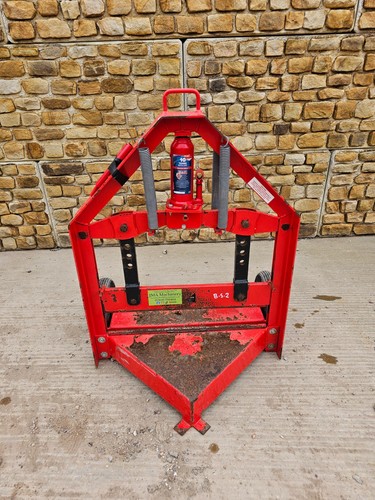 350 vat fairport - £350+vat, hydraulic