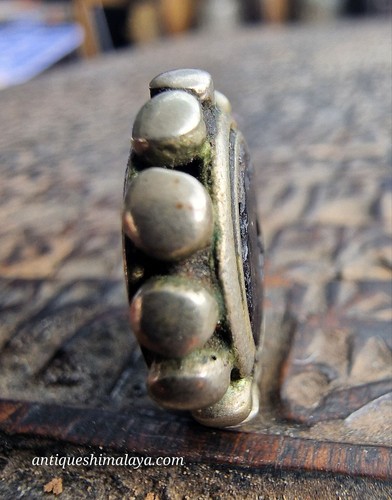 Antique tibetan dzi - dzi, bead