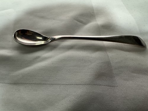 Vintage p silver - &,