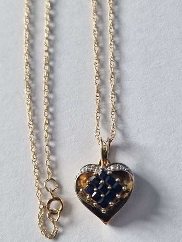 9ct gold sapphire diamond - 9ct,