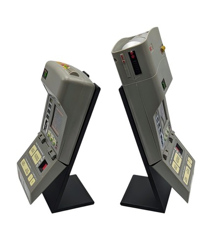 Display stand for vintage 90s - display,