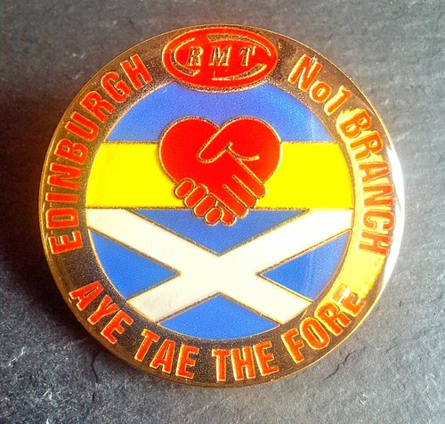 Rmt ukraine solidarity badge - rmt,