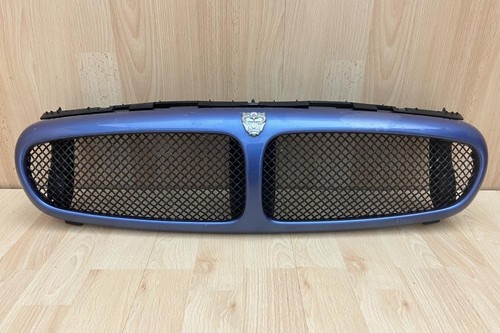 Mesh grille radiator grill - mesh,