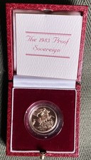 1983 22 carat Gold Proof Full Sovereign, in original capsule and case