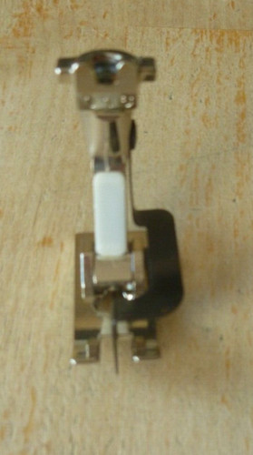 Bernina sewing machine blind - sewing,