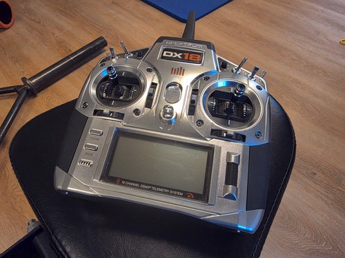 Spektrum dx18 transmitter - spektrum,