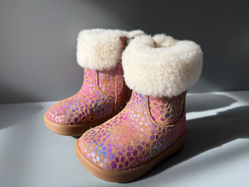 Genuine ugg toddler size - ugg,