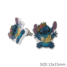 A PAIR OF  ACRYLIC EPOXY  EARRINGS