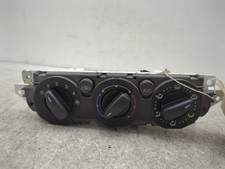 2009 FORD Focus Heater Control Assembly