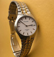 99' Men's Vintage PULSAR Ref: VX32-X328  Date Sapphire Wristwatch. 50m. Working.