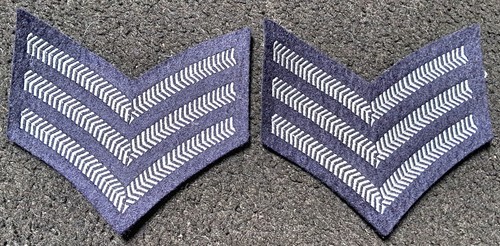 Sergeant rank chevrons 1 - chevrons, x2