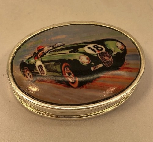 Solid silver pill snuff box - solid, or