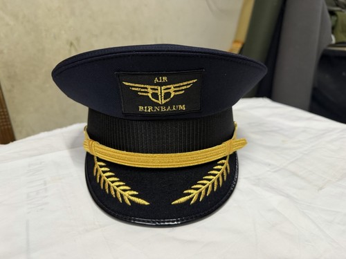 Custom airline pilot - custom, captain