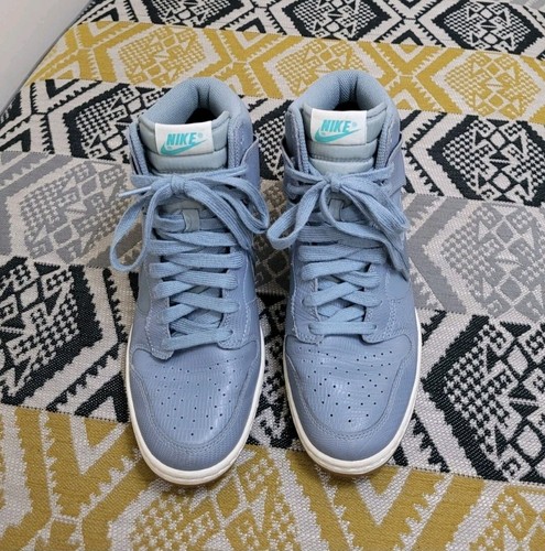 Euc womens nike dunk sky - euc,