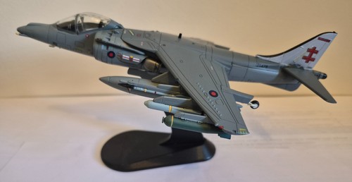 Hobbymaster - 1/72,
