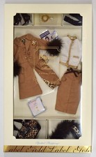 Mattel SPOTTED SHOPPING FASHION - SILKSTONE FMC - BARBIE COLLECTOR GOLD LABEL