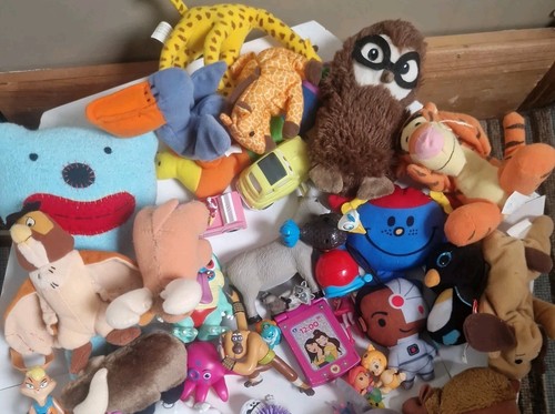 Huge bundle pocket toys - huge,