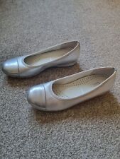 Gabor Hovercraft Flat Shoes Size 4 Please see photos carefully 