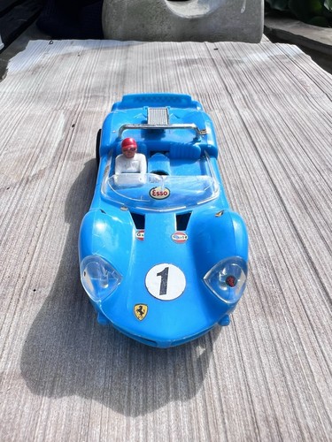 Scalextric analogue slot car - analogue,