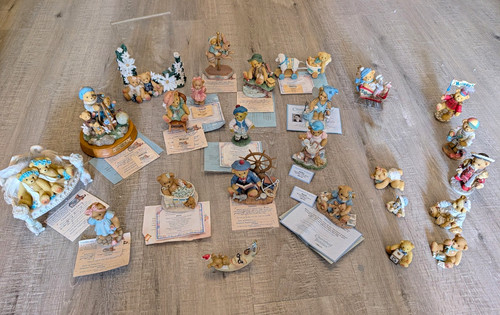 Cherished teddies lot bundle - lot,