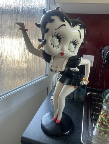 Betty boop waitress - betty, tray