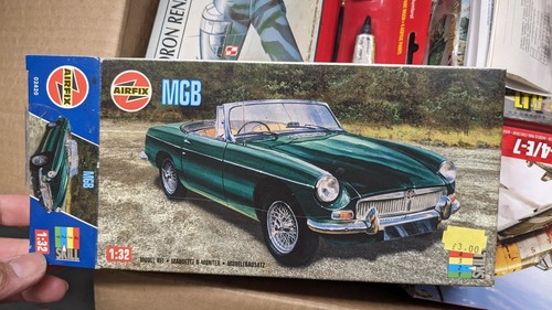 Airfix scale mgb parts - airfix,