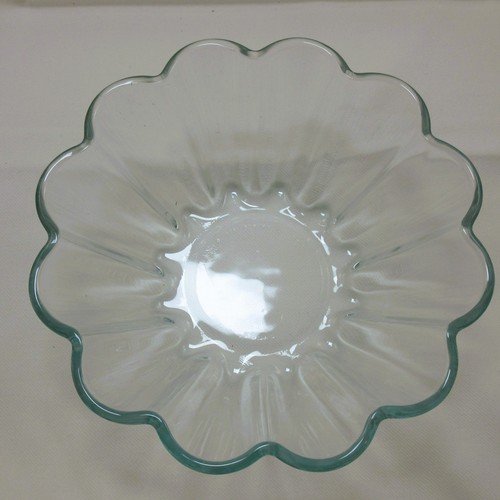 Vintage pyrex 20cm - vintage, fluted