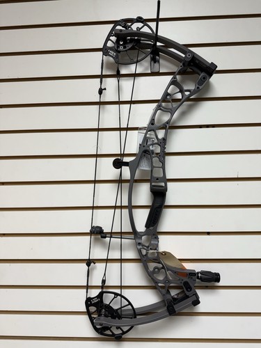 New hoyt right - hoyt, 29