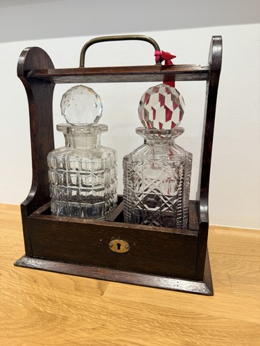 Antique oak tantalus - tantalus, decanter