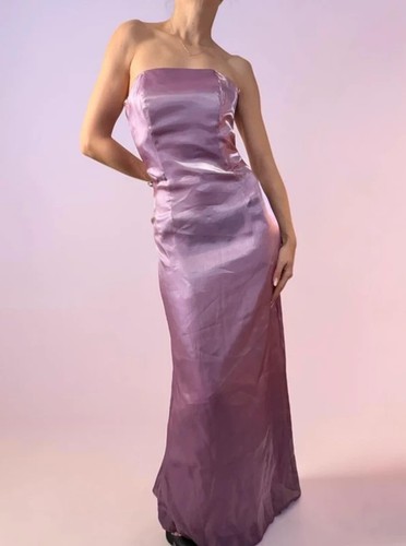 Liquid metal wet strapless - dp,