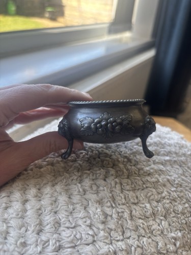 This item antique or - this,