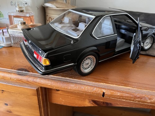 Model bmw 635i - 1/12,