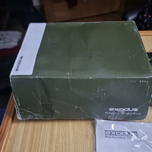 Exodus roof bar fitting - bar, kit
