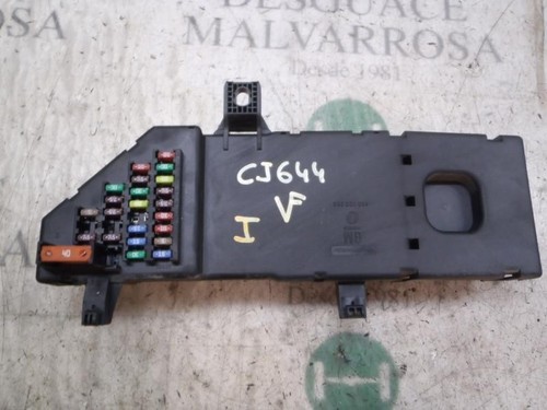 Fuse box unit - unit, 14535607