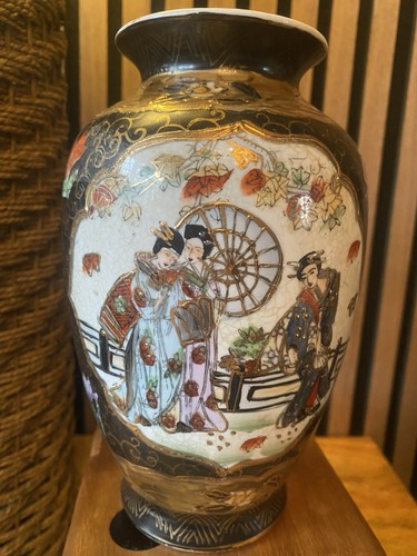 Vintage satsuma style black - satsuma,