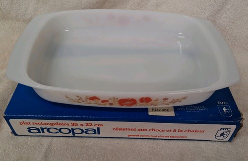 Unused vintage retro arcopal - unused,
