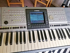 Yamaha PSR-3000  Electronic Keyboard