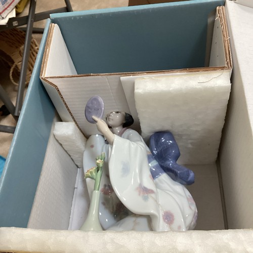 Lladro rare mirror - lladro, "mirror